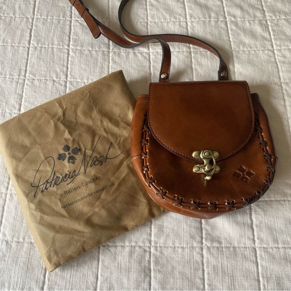 Patricia Nash Rossi Saddle Crossbody Vintage Distressed Leather Brown Handbag